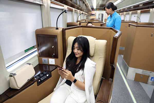 Kereta Mewah Sleeper Hadir Untuk Memanjakan Penumpang
