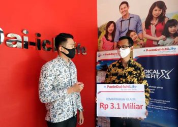 Panin Dai-Ichi Life Bayar Klaim Nasabah Di Medan