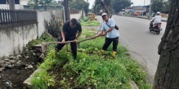 Kecamatan Medan Labuhan Normalisasi Drainase di Kelurahan Besar