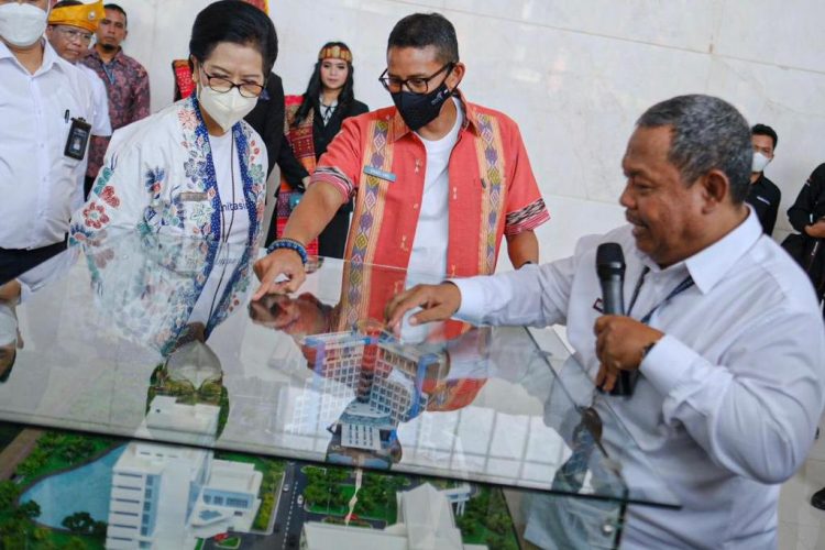 Menparekraf Resmikan Gedung Rektorat Poltekpar Medan