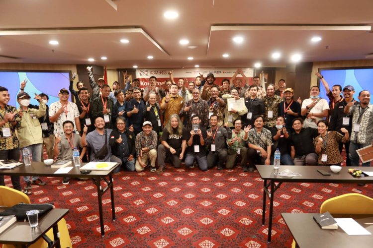 Kongres VII PFI Luncurkan 2 Buah Buku dan KTA 2023