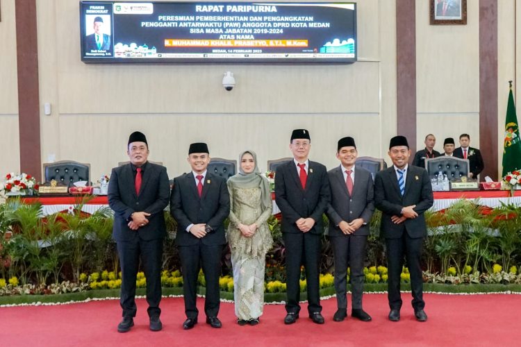 Hadiri Pelantikan PAW Sisa Periode 2019-2024, Aulia Rachman: Makin Perkuat Kinerja DPRD Medan
