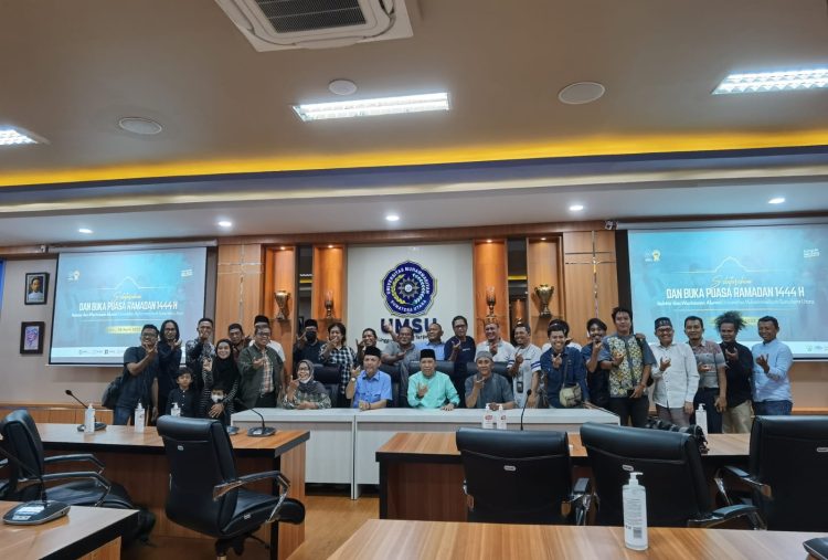 Buka Puasa Bersama Jurnalis Alumni UMSU, Rektor : Kemajuan UMSU  Membanggakan