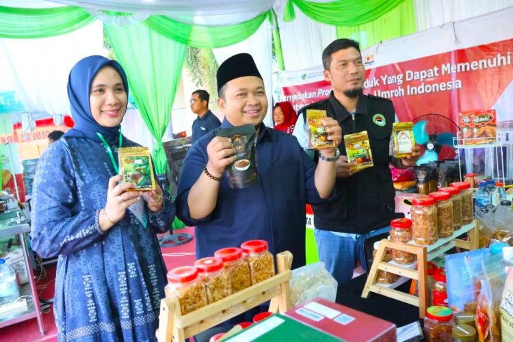MJ Coffee Mitra Binaan PLN Laris Manis di PRSU