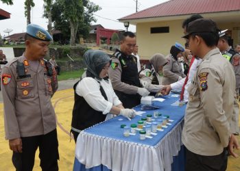 Ratusan Personel Polres Asahan Jalani Tes Urine