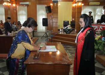 Yoa Waita Silaban Dilantik Jadi Anggota DPRD Asahan