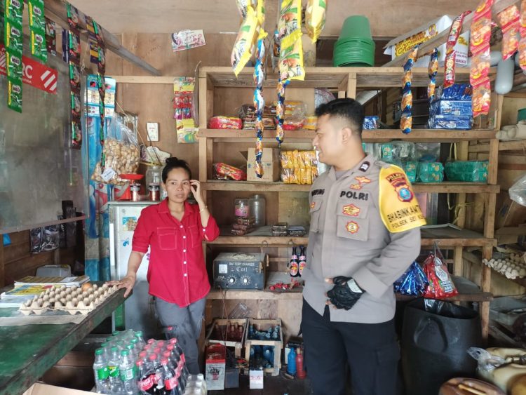 Kelangkaan Minyak Goreng, Polsek Sei Kepayang Asahan Monitoring Ke Sejumlah Toko