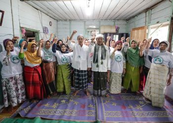Tuan Guru Ganjar Ajarkan Salat Rawatib Kepada Ibu-ibu Majelis Taklim di Tapanuli Selatan