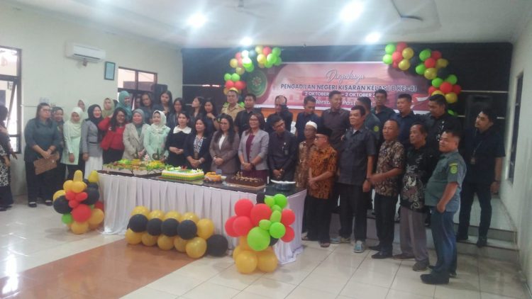 HUT Ke-41, PN Kisaran Berikan Tali Asih Kepada Mantan Pegawai