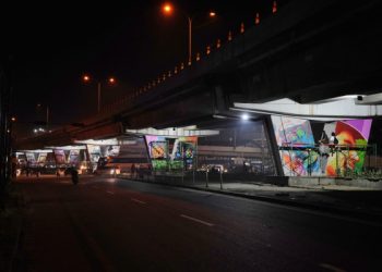 Karya Seniman Mural dari Manca Negara Hiasi Pilar Flyover Amplas