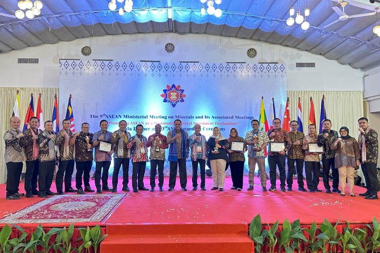 PTAR Juara Pertama di ASEAN Mineral Awards 2023