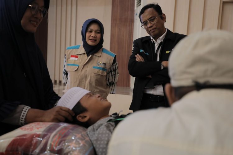 Peduli Generasi Bangsa, Yayasan Baitul Maal PLN UID Sumatera Utara Gelar Khitanan Massal