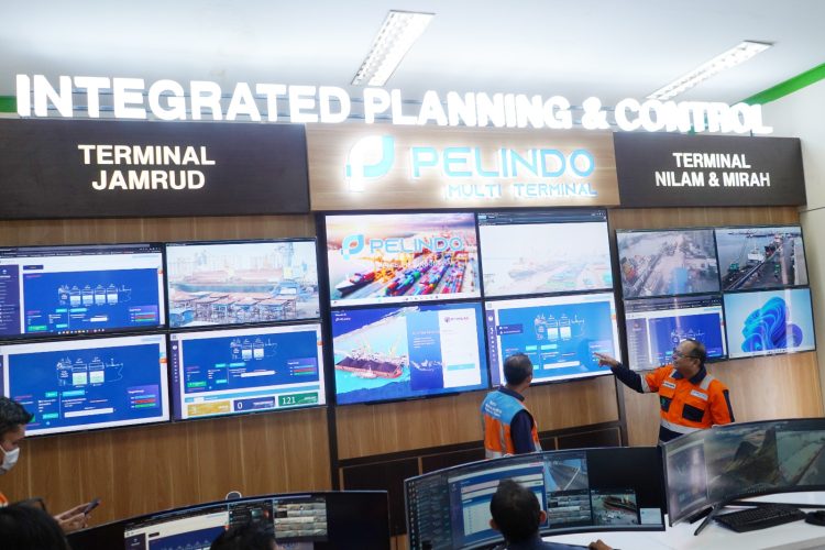 Penerapan Sistem PTOS-M di Terminal Jamrud, Nilam dan Mirah Surabaya Dorong Kinerja Positif