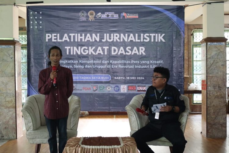 Gelar Pelatihan Jurnalistik, LPM Teropong UMSU Hadirkan Pemateri dari PFI Medan