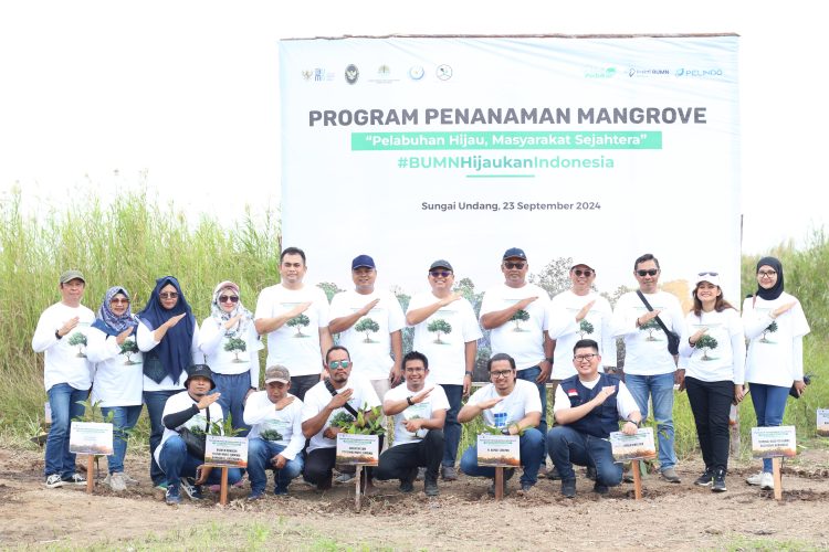 SPMT Grup Perkuat Ekosistem Pesisir Kalteng dengan 30.000 Bibit Mangrove