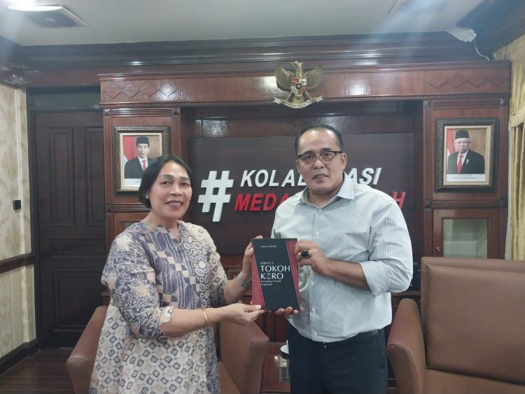 Plt Walikota Medan Terima Kunjungan Penulis Buku Seratus Tokoh Karo