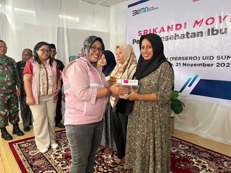 Jelang Nataru, Srikandi PLN beraksi Perangi Stunting dan Tingkatkan Kesehatan Ibu dan Anak