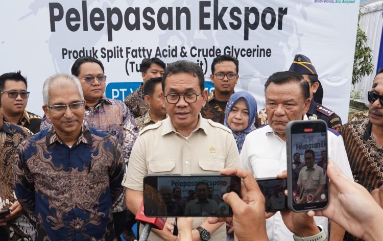 Mendag Budi Santoso Lepas Ekspor Produk Turunan Sawit Rp6,75 Miliar ke India