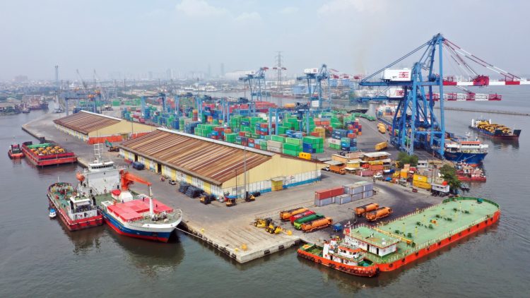 PTP Nonpetikemas Terus Tingkatkan Produktivitas Layanan Bongkar Muat di Pelabuhan