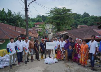 PLN UID Sumut Salurkan 500 Paket Sembako untuk Korban Banjir di Sumut