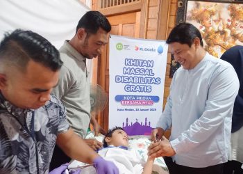 Karyawan XL Axiata Gelar Khitanan Puluhan Penyandang Disabilitas