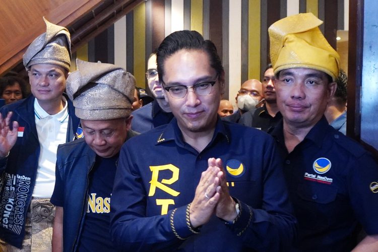 Kata Rico Waas Soal Kasus Siswa SD Medan Yang Dihukum Belajar di Lantai