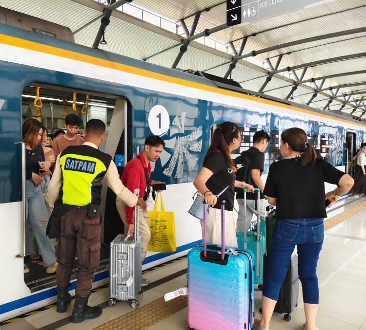 KAI Bandara Area Medan Siagakan Personel Keamanan untuk Tingkatkan Keselamatan Penumpang Selama Angkutan Lebaran 2025