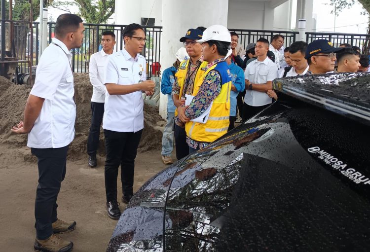 Ditanya Soal Proyek Lapangan Merdeka Medan Alexander Sinulingga Buang Bola ke Anak Buahnya