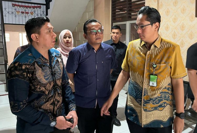 Wali Kota Rico Waas Tegur Camat Medan Polonia Tak Disiplin Jam Kerja