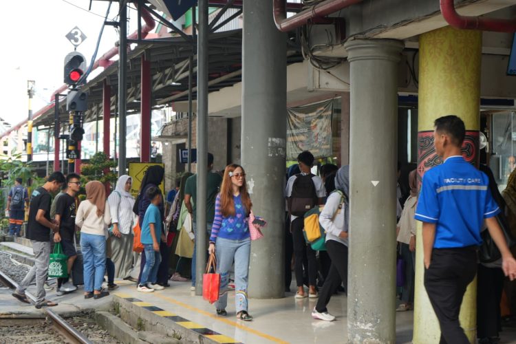 Penumpang KA Sribilah Utama dan Siantar Ekspres Saat Long Week End Waisak Melonjak