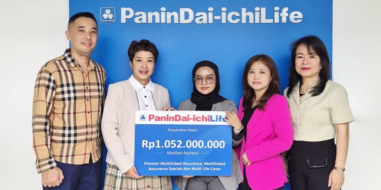 Panin Dai-ichi Life Bayar Klaim Rp1,052 Miliar di Medan