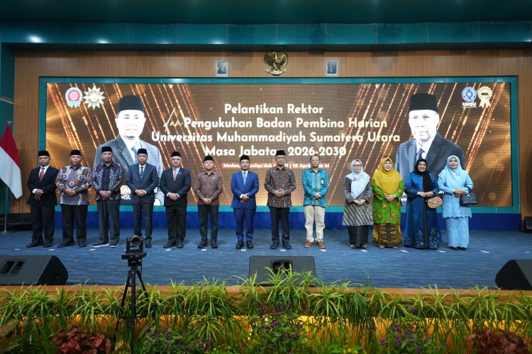 PP Muhammadiyah Lantik Rektor dan Kukuhkan BPH UMSU Periode 2026–2030