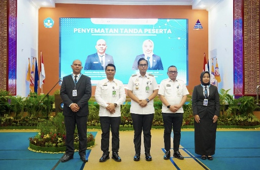 Rico Waas Tekankan Tiga Hal Penting dalam Kepemimpinan ASN