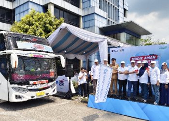 Pelindo Group Berangkatkan 152 Bus Mudik Gratis, Angkut Sekitar 7.000 Pemudik