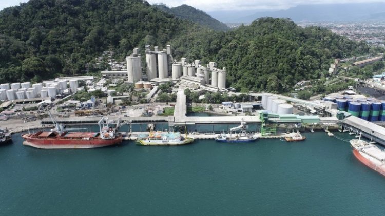 PTP Nonpetikemas Teluk Bayur Layani Ekspor 18.000 Ton Produk Sawit ke Pakistan