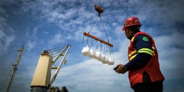 Terminal Kijing Perkuat Rantai Pasok, Dorong Ekspor Komoditas Kalimantan Barat