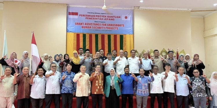 Peresmian dan Penyerahan Hibah Grassroots Pemerintah Jepang kepada Yayasan Sekolah Laboratorium Syiah Kuala