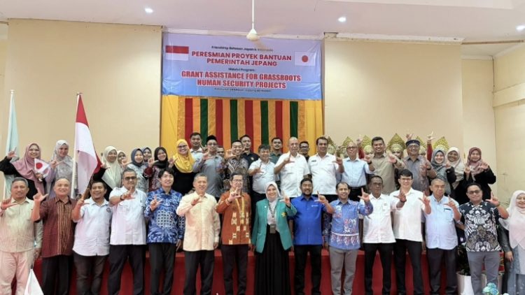 Peresmian dan Penyerahan Hibah Grassroots Pemerintah Jepang kepada Yayasan Sekolah Laboratorium Syiah Kuala