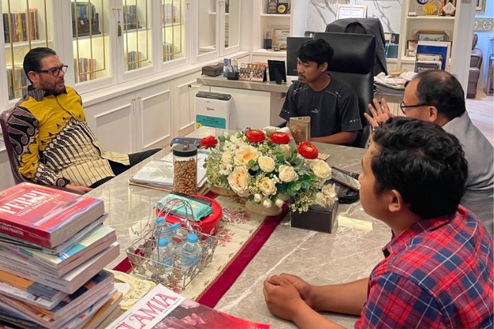 Kacak Alonso ke DPR RI