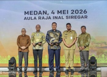 Wakil Ketua Dewan Komisioner LPS Mengukuhkan Kepala Kantor Perwakilan LPS I Sumatera