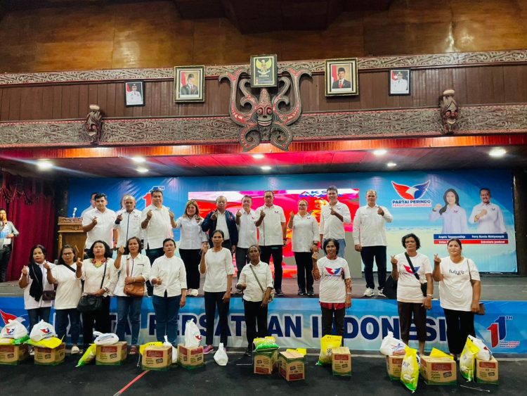 Pembagian Bantuan Sosial Warnai Hut ke-11 Partai Perindo di Sumut